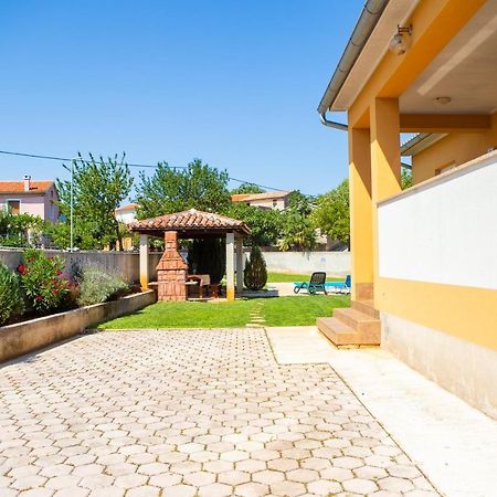 Holiday Home Labud Žminj Dış mekan fotoğraf