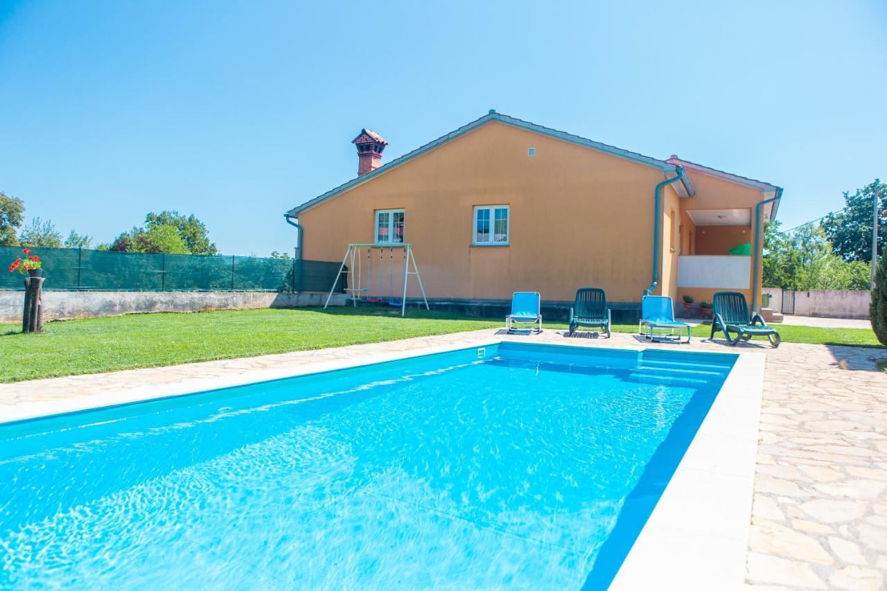 Holiday Home Labud Žminj Dış mekan fotoğraf