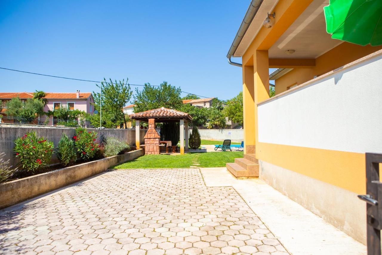Holiday Home Labud Žminj Dış mekan fotoğraf